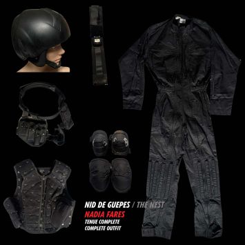 NID DE GUEPES Tenue Commando complète portée par Nadia Fares dans le film - 2002