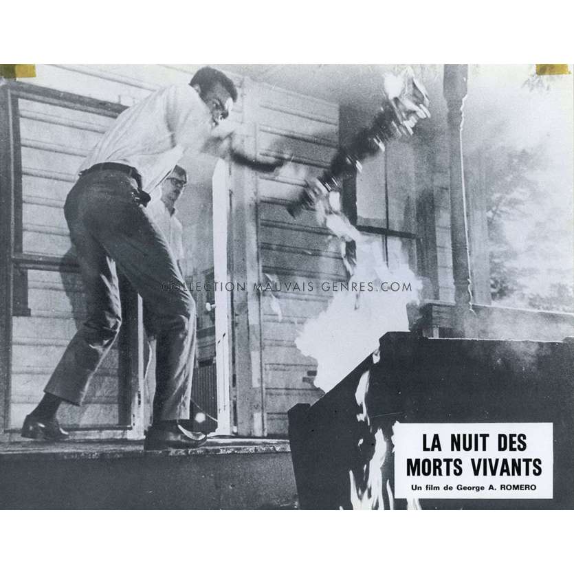 LA NUIT DES MORTS VIVANTS Photo de film N9 21x30 - 1968/R1980 - Duane Jones, George A. Romero