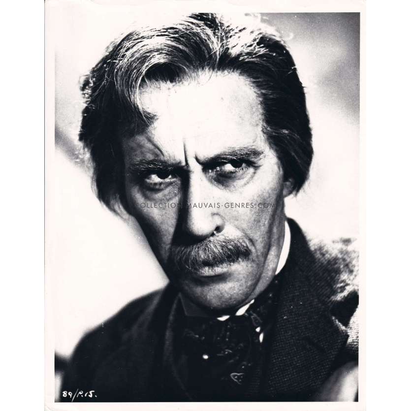 THE GORGON U.S Movie Still 89P15 - 8x10 in. - 1964/R1980 - Christopher Lee, Terence Fisher