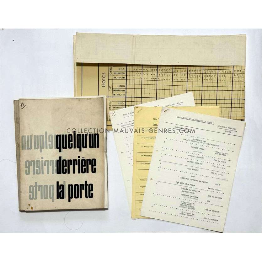 QUELQU'UN DERRIERE LA PORTE Scénario et documents de production - 1971 - Charles Bronson, Nicolas Gessner