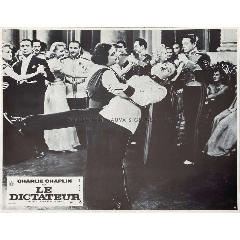 LE DICTATEUR Photo de film N03 - 22x28 cm. - 1940/R1970 - Paulette Goddard, Charles Chaplin