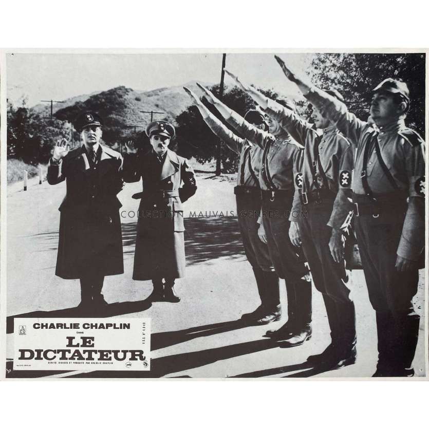 LE DICTATEUR Photo de film N02 - 22x28 cm. - 1940/R1970 - Paulette Goddard, Charles Chaplin