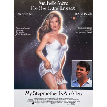 MY STEPMOTHER IS AN ALIEN Movie Poster- 11x20 in. - 1988 - Dan Aycroyd, Richard Nenjamin
