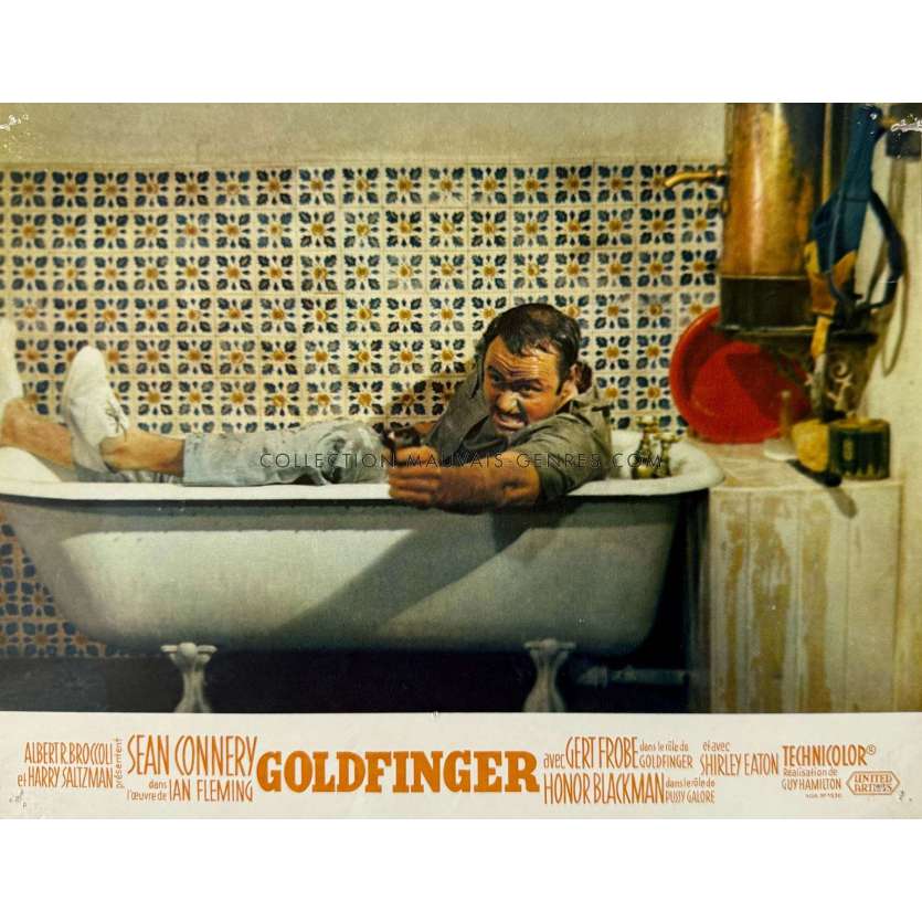 GOLDFINGER Photo de film N02 - 22x28 cm. - 1964 - James Bond 007, Sean Connery