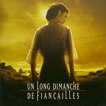 UN LONG DIMANCHE DE FIANCAILLES Dossier de presse 72p, 24x24cm. - 22x28 cm. - 2004 - Audrey Tautou, Jean-Pierre Jeunet