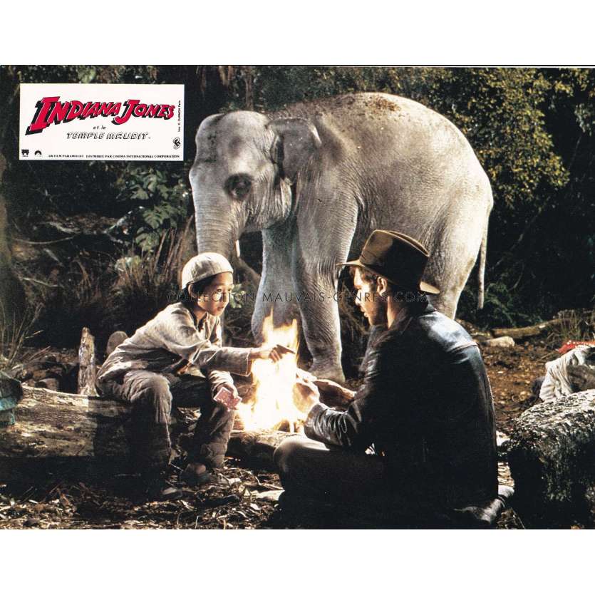 INDIANA JONES AND THE TEMPLE OF DOOM Original Lobby Card N03 - 9x12 in. - 1984 - Harrison Ford, Steven Spielberg