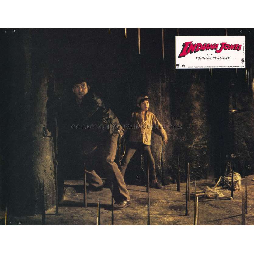 INDIANA JONES AND THE TEMPLE OF DOOM Original Lobby Card N12 - 9x12 in. - 1984 - Harrison Ford, Steven Spielberg