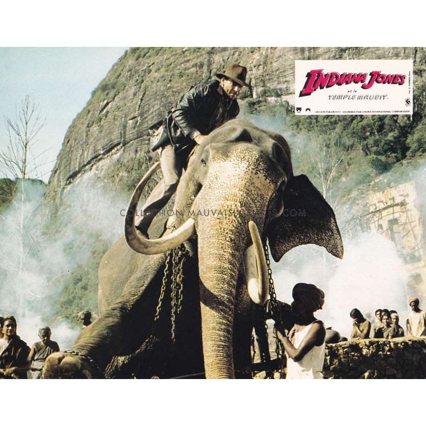 INDIANA JONES AND THE TEMPLE OF DOOM Original Lobby Card N16 - 9x12 in. - 1984 - Harrison Ford, Steven Spielberg