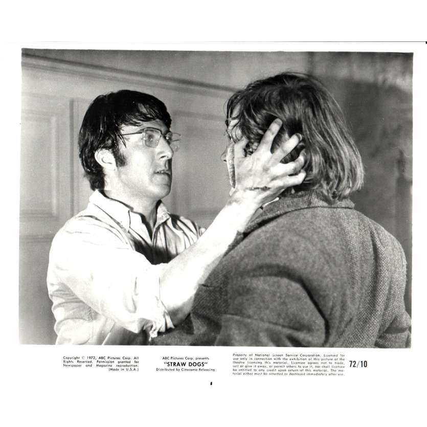 STRAW DOGS 8x10 still N10 '72 Dustin Hoffman, directed by Sam Peckinpah