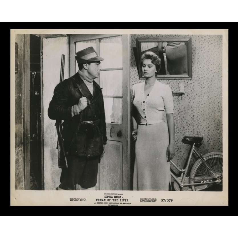 WOMAN OF THE RIVER US Still 5 8x10 - 1954 - Mario Soldati, Sophia Loren
